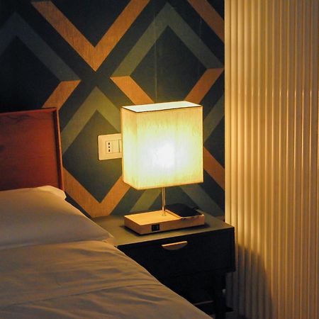 Bed & Breakfast Spaccanapoli 56 Екстериор снимка