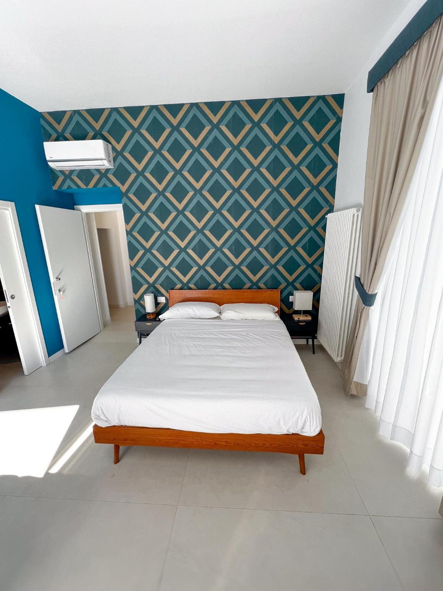 Bed & Breakfast Spaccanapoli 56 Екстериор снимка