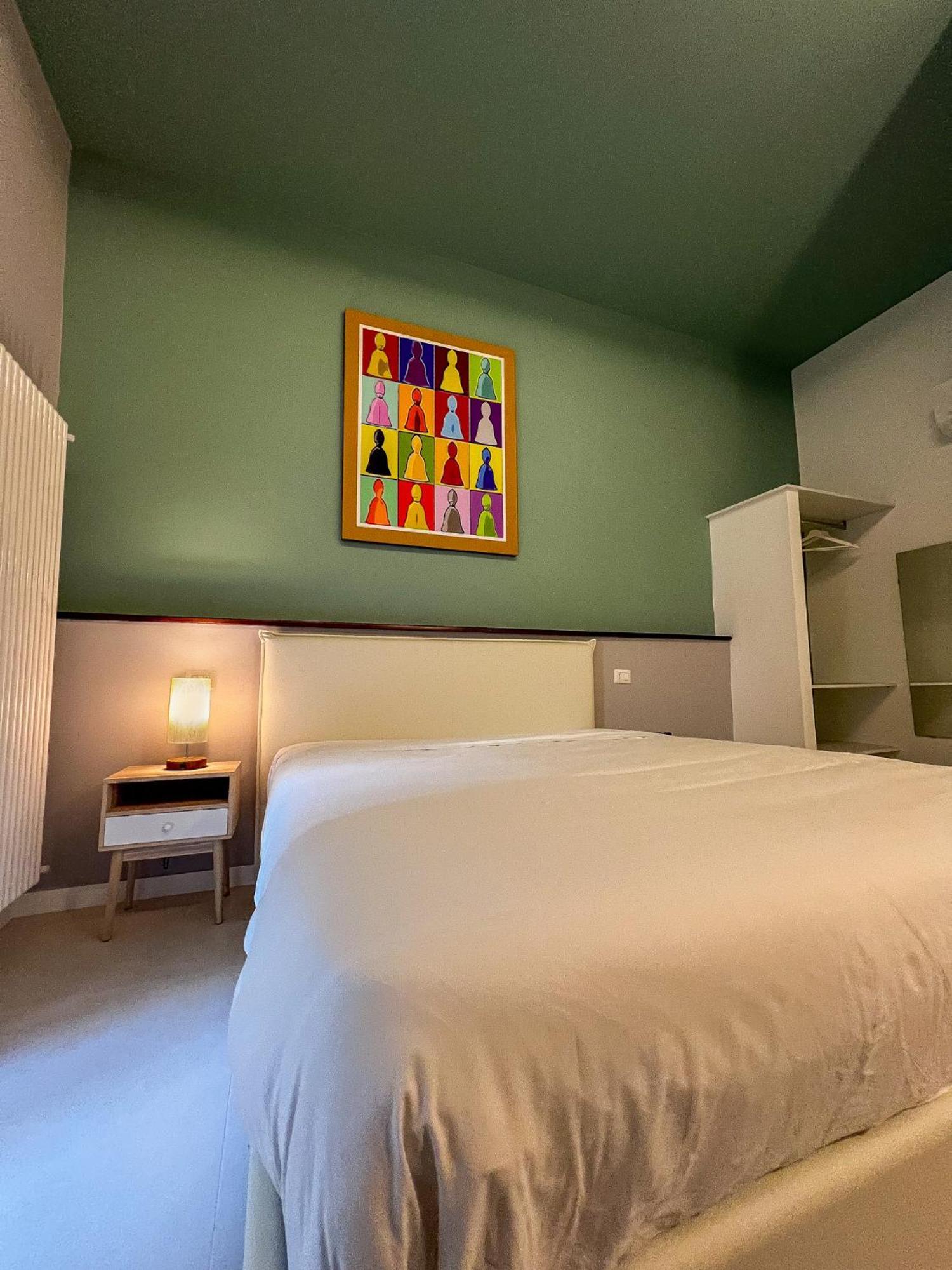 Bed & Breakfast Spaccanapoli 56 Екстериор снимка