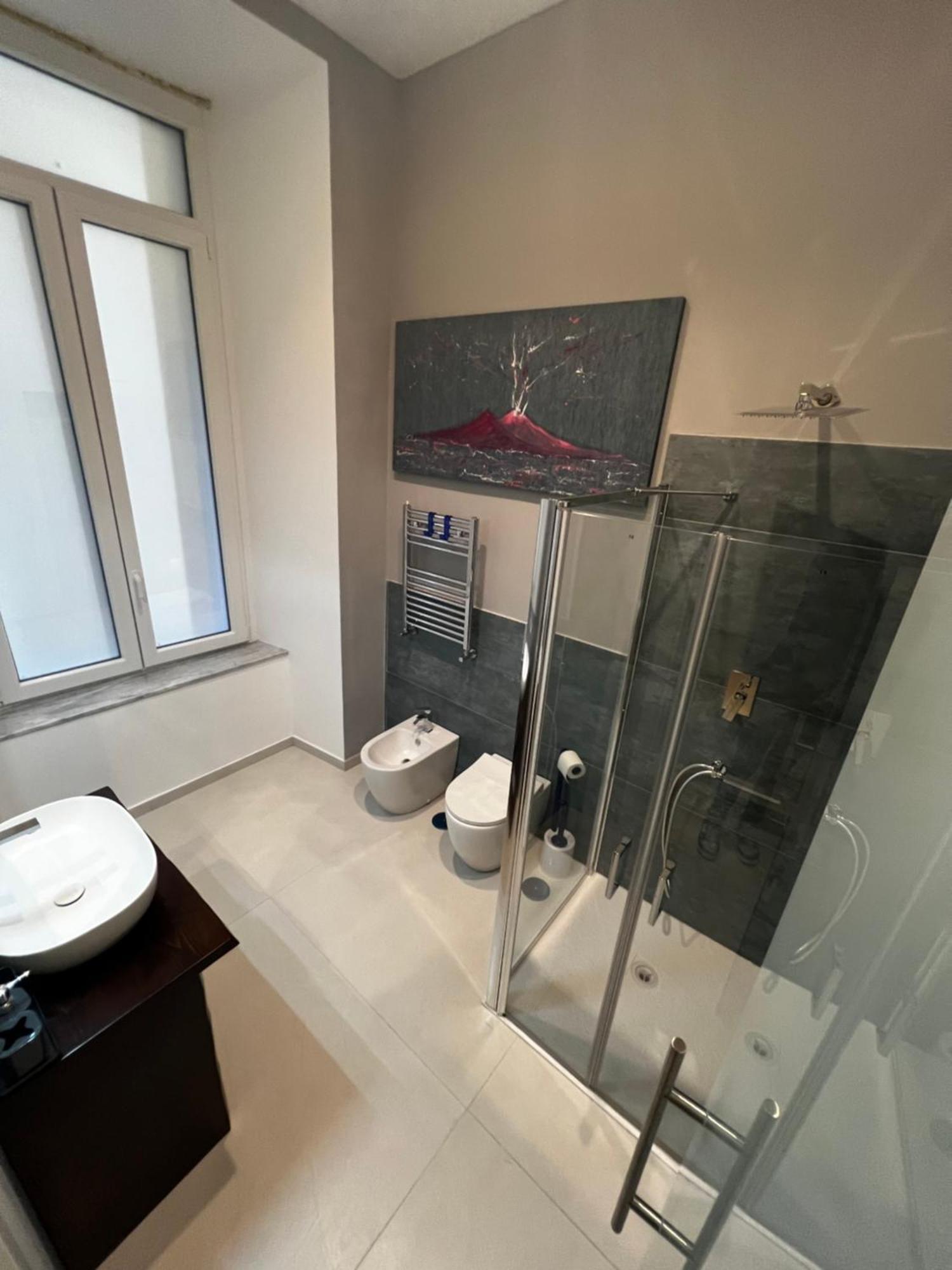 Bed & Breakfast Spaccanapoli 56 Екстериор снимка